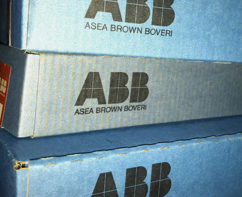 ABB 81AA10E GJR2370200R1100 โปรคอนโทรล P14 โมดูลออกแบบแอนาล็อก