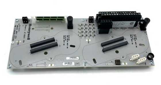โมดูลอินพุตอะนาล็อก Honeywell CC-TAIX11 โมดูล IOTA โมดูล PLC Rev B2