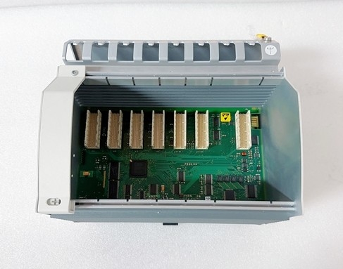 ABB PM803F 3BDH000530R1 หน่วยฐาน 16 MB แบตเตอรี่-พัฟเฟอร์ RAM หน่วยกลาง