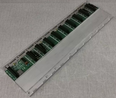 F3BU09-0NS1 YOKOGAWA 9 สล็อตหน่วยโมดูลพื้นฐานที่รองรับโมดูลต่าง ๆ โมดูล I/O
