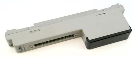 ADM52CS3 YOKOGAWA โมดูลการออกติดต่อดิจิตอล บัตร PCB โมดูล PLC ระบบอัตโนมัติอุตสาหกรรม