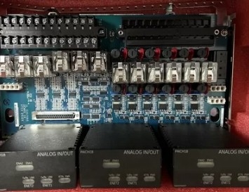 151X1202YE08PP14 IS400TRLYS1BJJ GE โมดูล I/O อานาล็อก บอร์ดปลายทาง