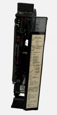 IC697CPU731 GE 12 MHz 32 Kbyte Central Processing Unit Single Slot CPU 512 การเข้าและการออก