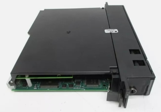 IC697CPX935 GE Single Slot CPU With Three Serial Ports 32 บิต ยูนิตพัฒนาจุดลอยกลาง
