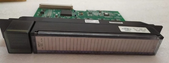 IC697MDL653 โมดูลการเข้าที่แยกแยกของ GE 24 วอลต์ DC โลจิกบวก / ลบ 32 จุด