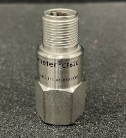 CE620 444-620-000-011-A1-B100-C01 เครื่องวัดเร่งไฟฟ้าแบบพีเอโซอิเล็กทรอนิกส์ พร้อมอุปกรณ์อิเล็กทรอนิกส์บูรณาการ