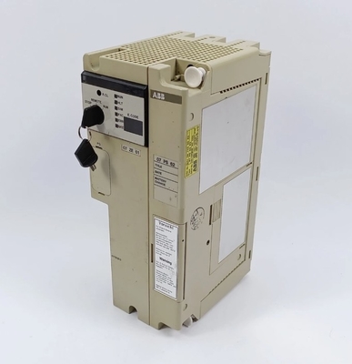 07ZE61 GJV3074321R302 ABB หน่วยกลาง 2 Subracks ด้วย 18 สล็อต I / O