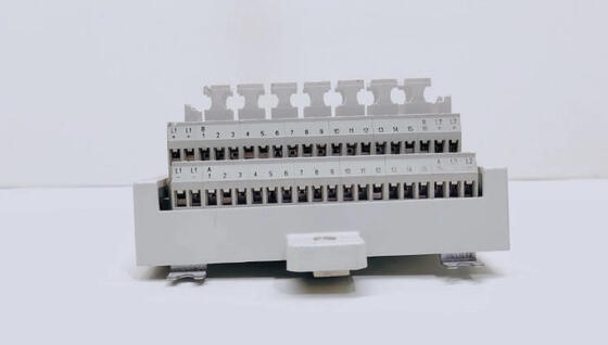 TU844 3BSE021445R1 ABB I/O Module Termination Unit สําหรับสล็อตสติ๊กชันท์
