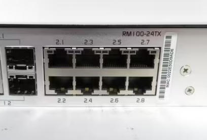 RM100-24TX KJ1611X1-FD1 12P4473X012 EMERSON สวิตช์ Ethernet แบบติดตั้งบนแร็ค