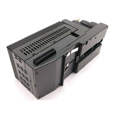 IC200MDL741 GE Fanuc PLC VersaMax โมดูลเอาท์พุตแบบแยก 24VDC POS/NEG