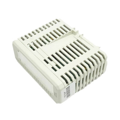 DO810-EA ABB รีเลย์เอาต์พุตดิจิตอล 16 CH 24V DC AC PLC อะไหล่ 3BSE008510R2