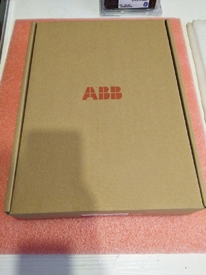 DSBC173A ABB S100 I/O Bus Extender โมดูล PLC อะไหล่ 3BSE005883R1