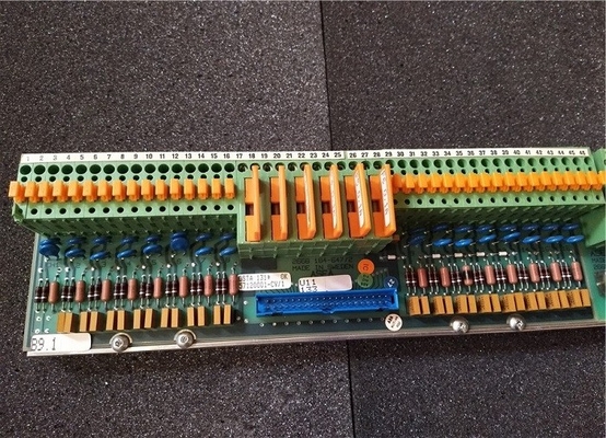 DSTA022A ABB I/O โมดูลหน่วยเชื่อมต่อ PLC อะไหล่ 3BSE015196R1