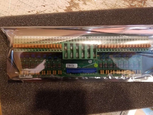 DSTA131 ABB Connection Unit สำหรับ Analog Board 16 Ch PLC อะไหล่ 57120001-CV