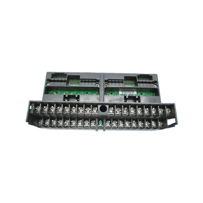 IC670CHS001 GE Fanuc GE ฟิลด์ I/O ฐานขั้วต่อแบบ Barrier Style General Electric