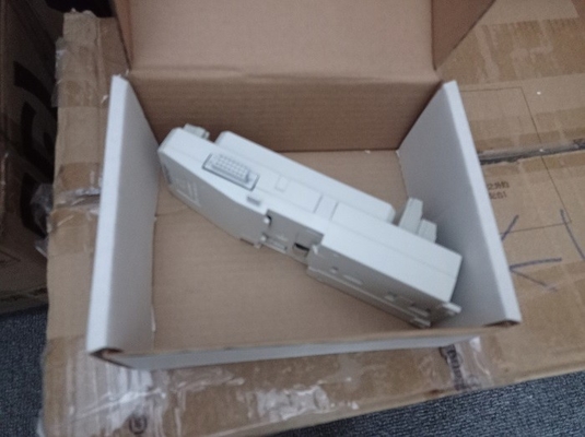 TU891 ABB PLC โมดูลการสิ้นสุดหน่วยฐาน S800 I/O 3BSC840157R1
