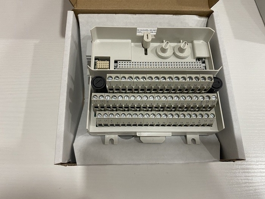 TU831V1 ABB PLC 8 ช่องสัญญาณ I/O Extended Terminal Block S800 I/O DCS 3BSE013235R1