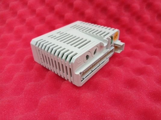 AI830A ABB RTD หน่วย 8 CH โมดูลอินพุตแบบอะนาล็อก PLC DCS 3BSE040662R1