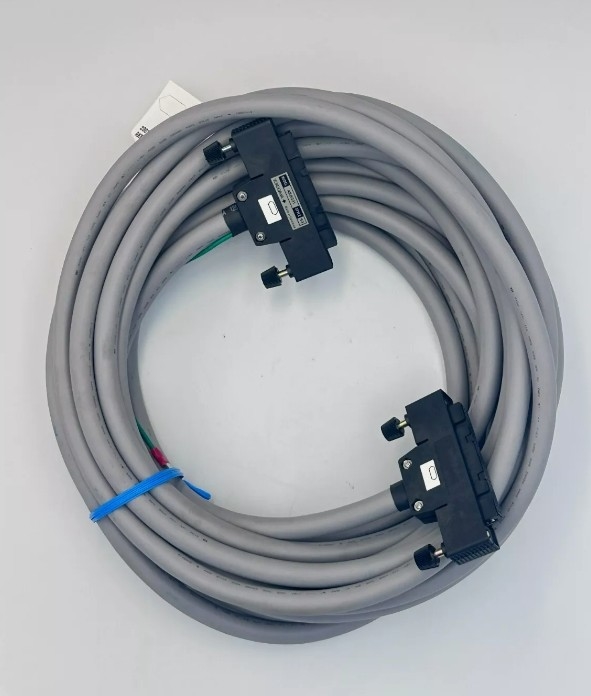 YOKOGAWA AKB331 สายสัญญาณ 50-50 ปิน สําหรับการเชื่อมต่อระหว่าง SDV144/531/53A/541/SAT145 และบอร์ดเทอร์มินัล