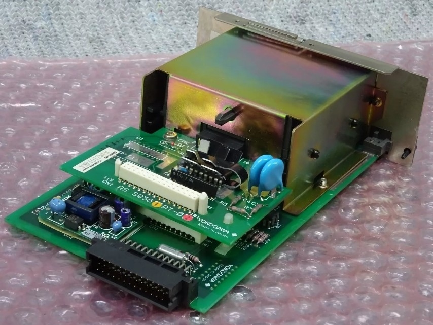 AIP571 YOKOGAWA เครื่องรับไฟฟ้า RIO I/O Module หน่วยควบคุมสนาม V-net Control Bus 24 V DC