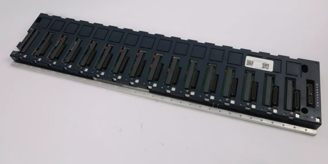 IC695CHS016 GE PAC Systems RX3i 16 สล็อต ฐานควบคุมความเร็วสูง รองรับ PCI และ Serial Bus