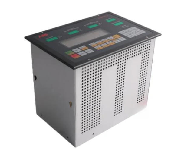 CMA120 3DDE300400 ชุดแผงควบคุมพื้นฐาน ABB พร้อมสวิตช์เลื่อน 3 ตำแหน่ง 8 อินพุตดิจิตอลและอินพุตอะนาล็อก 4 ช่อง